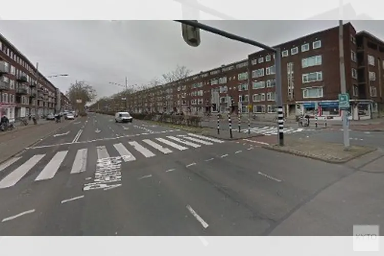 Politie doet passantenonderzoek vanwege steekincident bij verkeersruzie Rotterdam-Zuid
