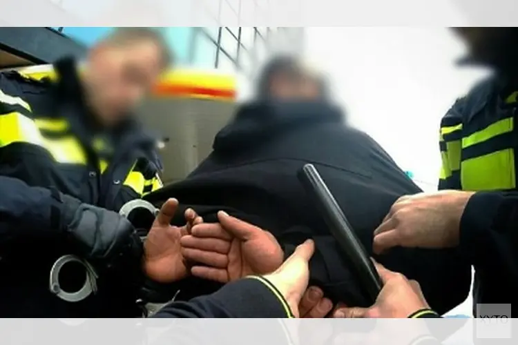 Rotterdammer (38) aangehouden voor vier overvallen