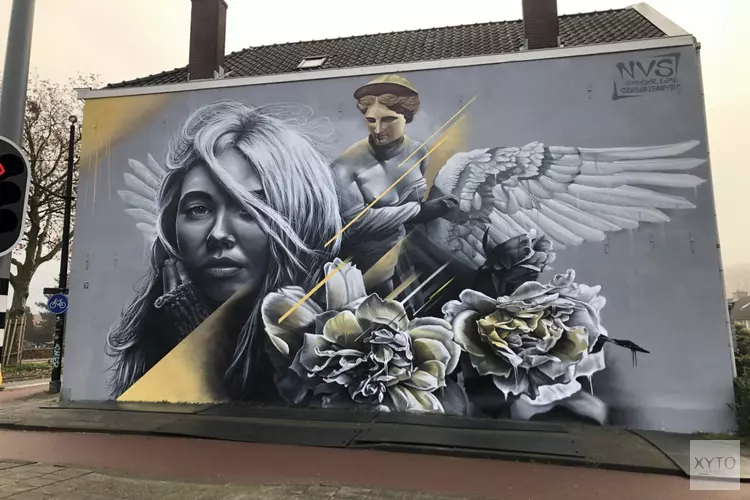 Mythische muurschildering in Rotterdam
