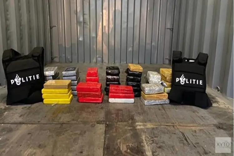 50 kilo cocaïne aangetroffen in de Botlek