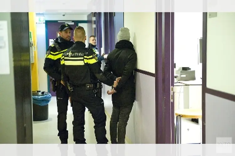 Rotterdamse agenten getrapt bij aanhouding verdachte