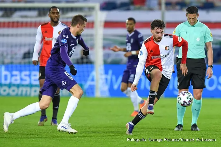Feyenoord ondanks matige start tegen Heracles toch naar kwartfinale
