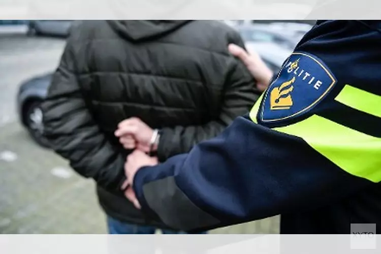 Drie minderjarigen aangehouden na reeks gewelddadige berovingen in Rotterdam Zuid