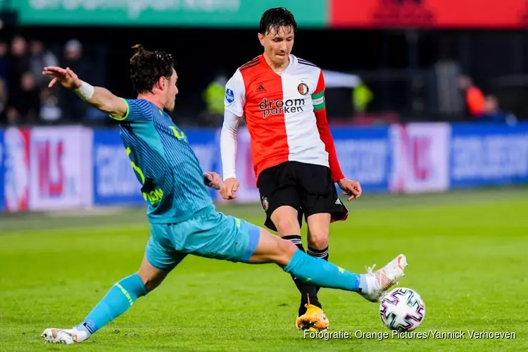 Feyenoord naar finale play-offs na winst in stadsderby