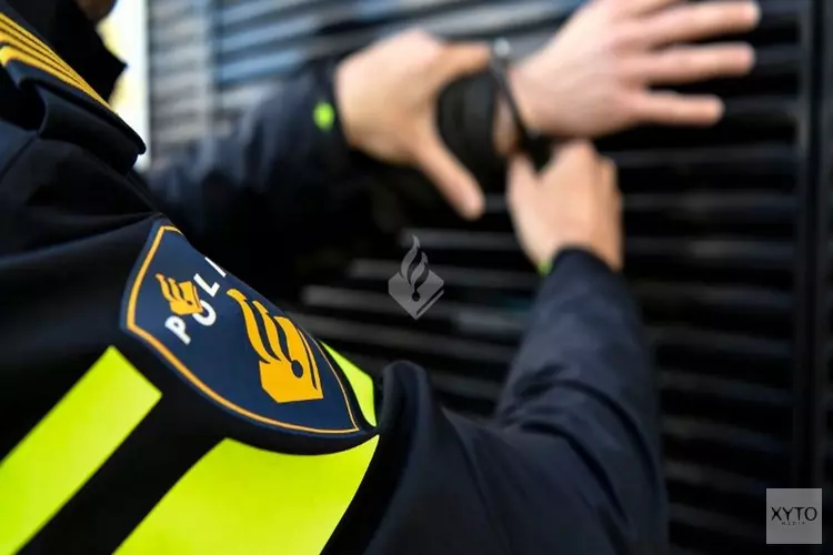 Politie lost waarschuwingsschoten bij aanhouding Rotterdam