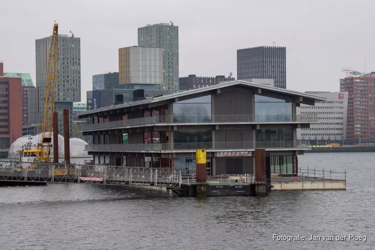 Floating Office in de Rijnhaven