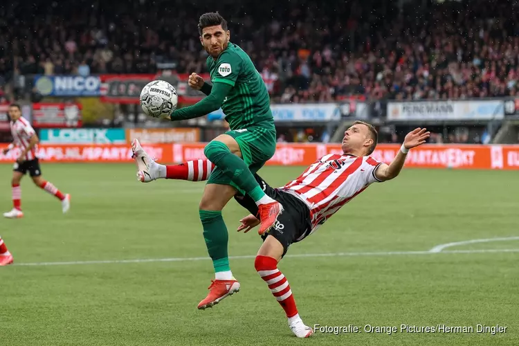 Feyenoord op het nippertje langs Sparta