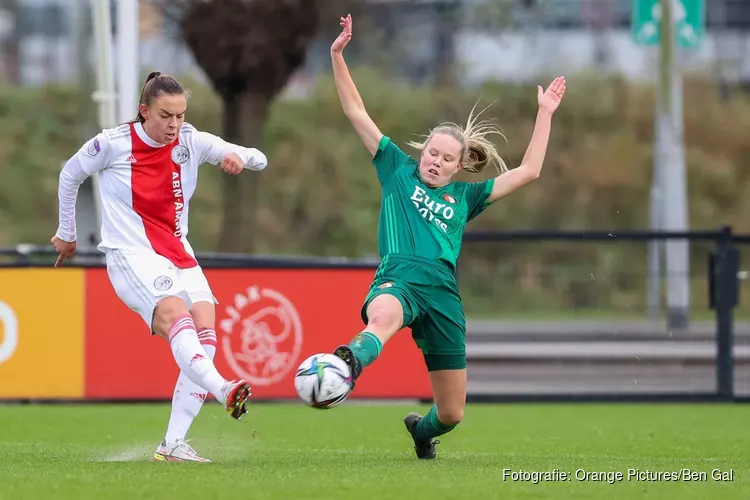 Ajax ditmaal te sterk in "vrouwenklassieker" tegen Feyenoord