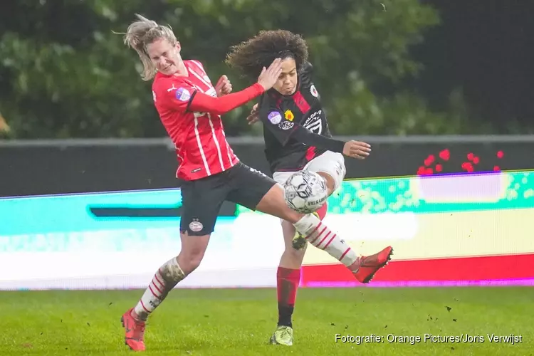 PSV Vrouwen nipt langs Excelsior