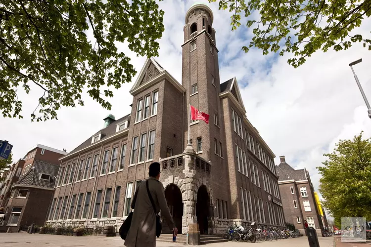 Hogeschool Rotterdam plaatst zonnepanelen met steun van het Klimaatfonds