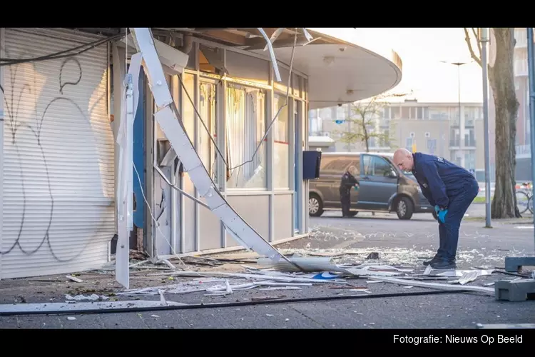 Politie onderzoekt explosie Vuurplaat