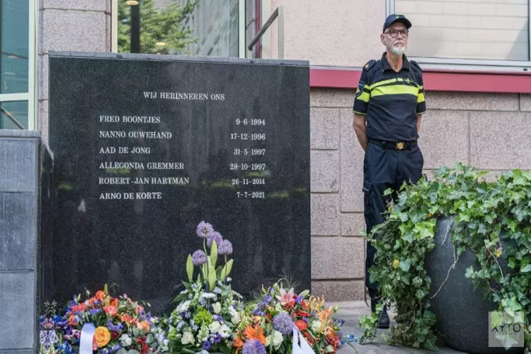 Naam Arno de Korte bijgeschreven op monument Doelwater