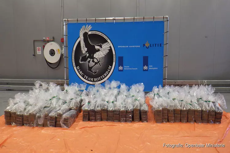 1133 kilo cocaïne onderschept en twee uithalers aangehouden