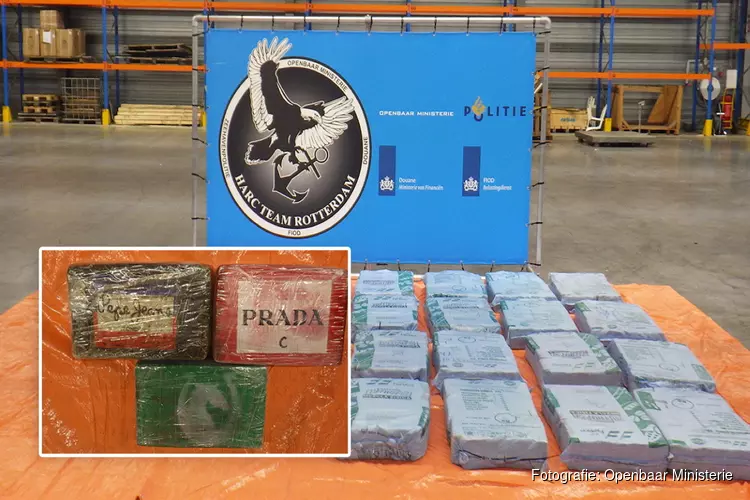 Amerikaanse autoriteiten tippen 700 kilo drugs in Rotterdamse haven