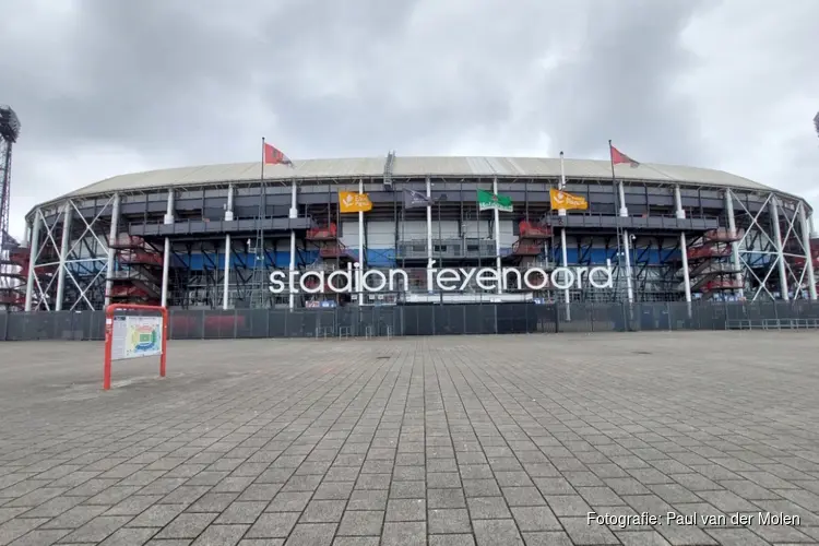 Feyenoord overtuigend naar ruime zege op Vitesse