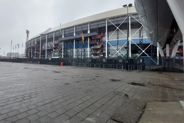 Feyenoord pakt tegen NAC wel volle buit